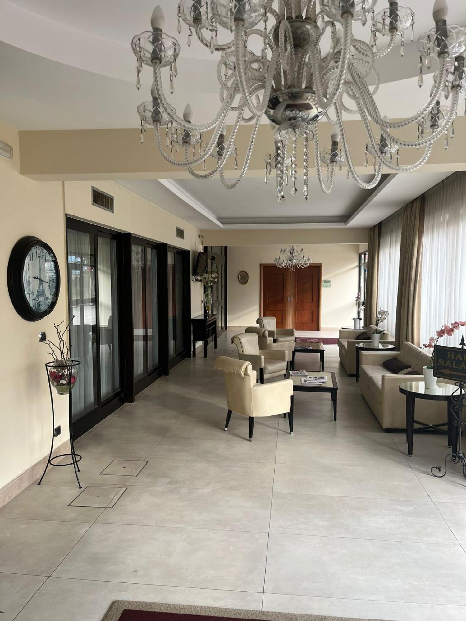 Pisani Hotel San Nicola La Strada Ngoại thất bức ảnh