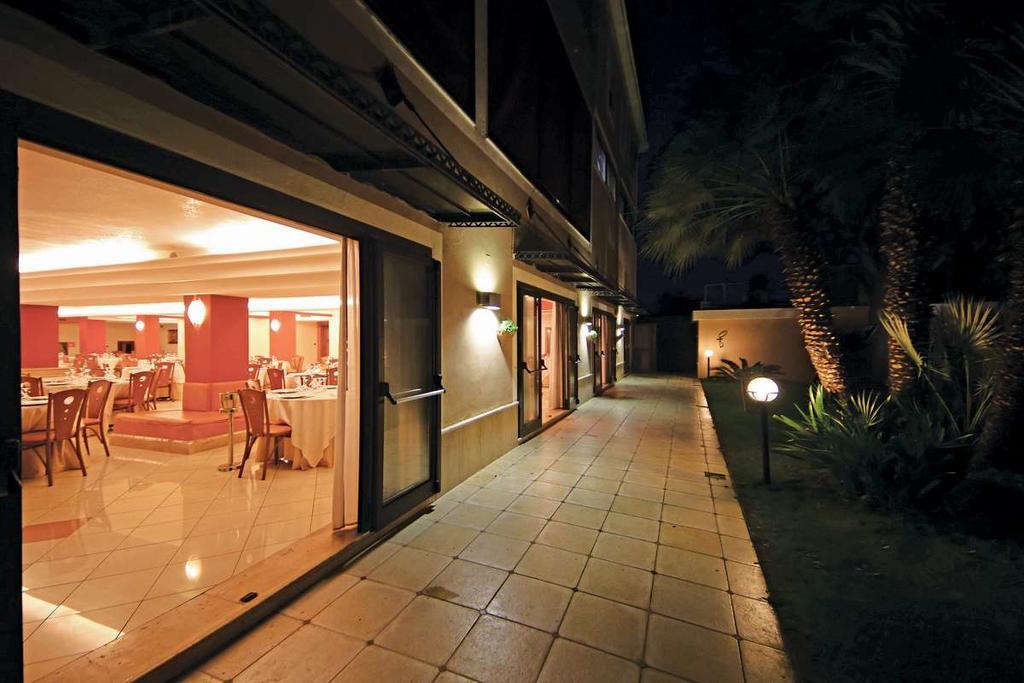 Pisani Hotel San Nicola La Strada Ngoại thất bức ảnh