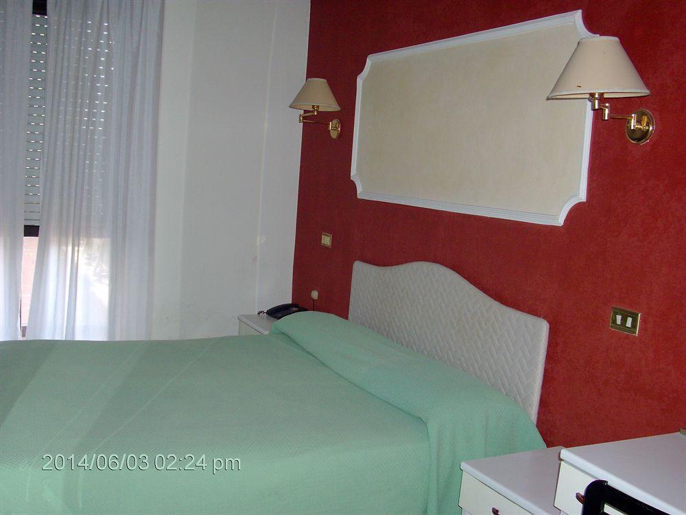 Pisani Hotel San Nicola La Strada Ngoại thất bức ảnh